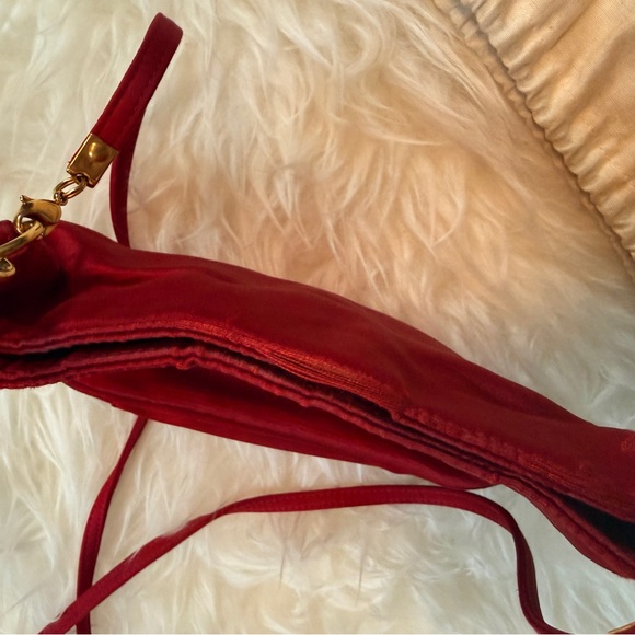 Gucci Red Bamboo Handle Two Way Bag - Picture 6 of 12